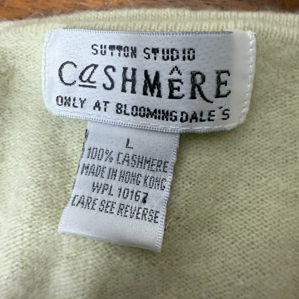 Sutton Studio Bloomingdale’s 100% Cashmere Lemon Lime Sz Large - Picture 2 of 4